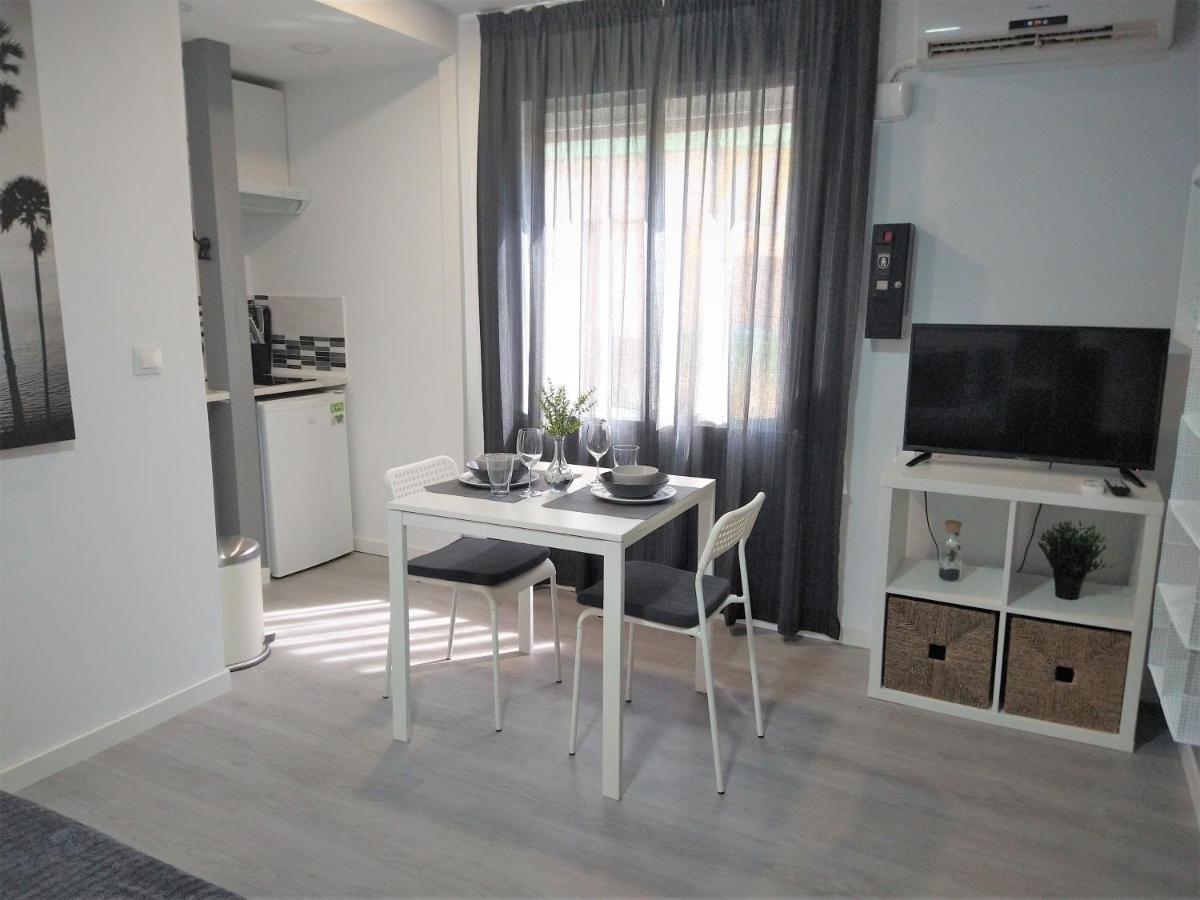 Comfort & Beauty Studio Τορρεμολίνος Εξωτερικό φωτογραφία